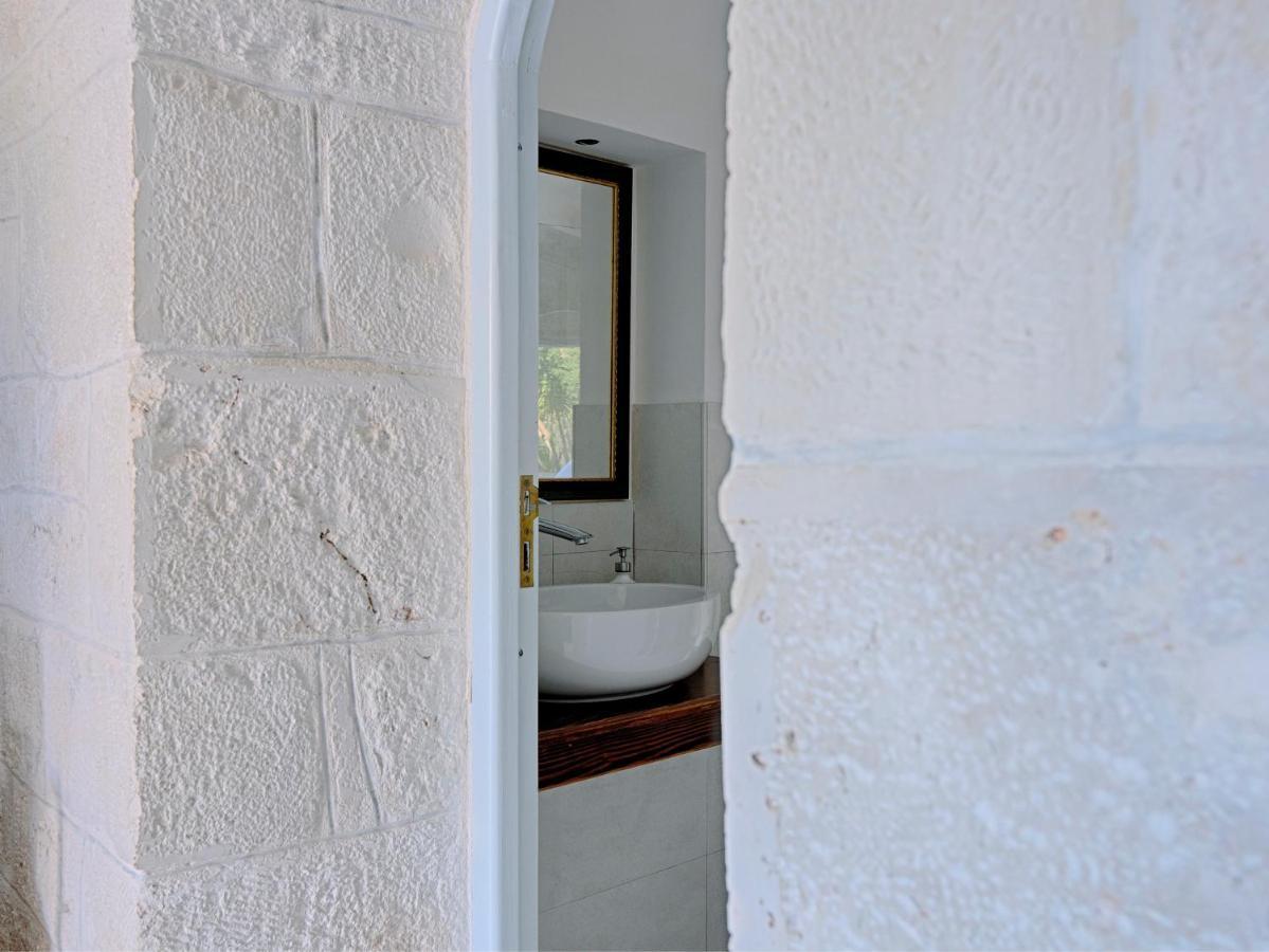 Trullo Santangelo Bed and Breakfast Ceglie Messapica Εξωτερικό φωτογραφία